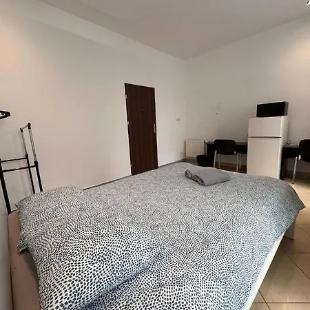 Gol-4 * بوزنان